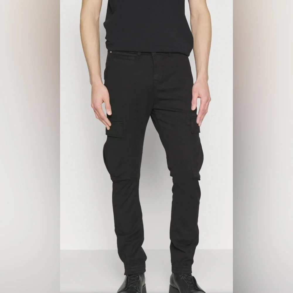 NWT True Religion Men’s Cargo Pants
